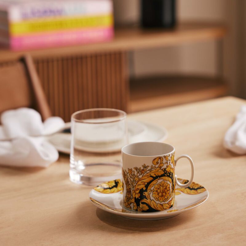 فيرساتشي كوب المشروبات الساخنة باروكو 92