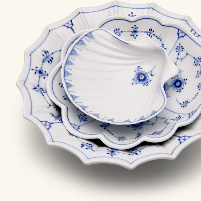 رويال كوبنهاغن طقم أطباق التقديم بلو فلوتد بلاين أبيض من ثلاثة أطباق