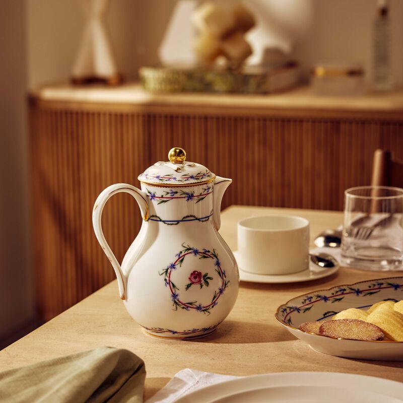 Le Gobelet Du Roy Coffee Pot White bernardaud le gobelet du roy coffee pot white