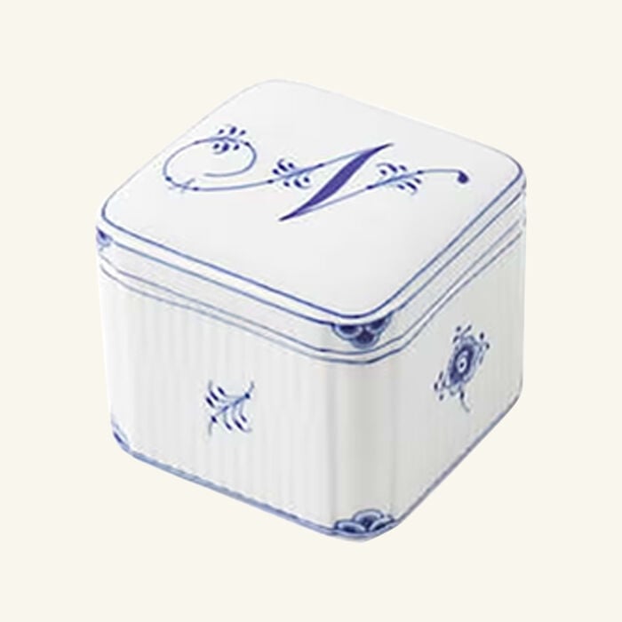 Alphabet Collection N Bonbonniere Box White royal copenhagen alphabet collection n bonbonniere box white