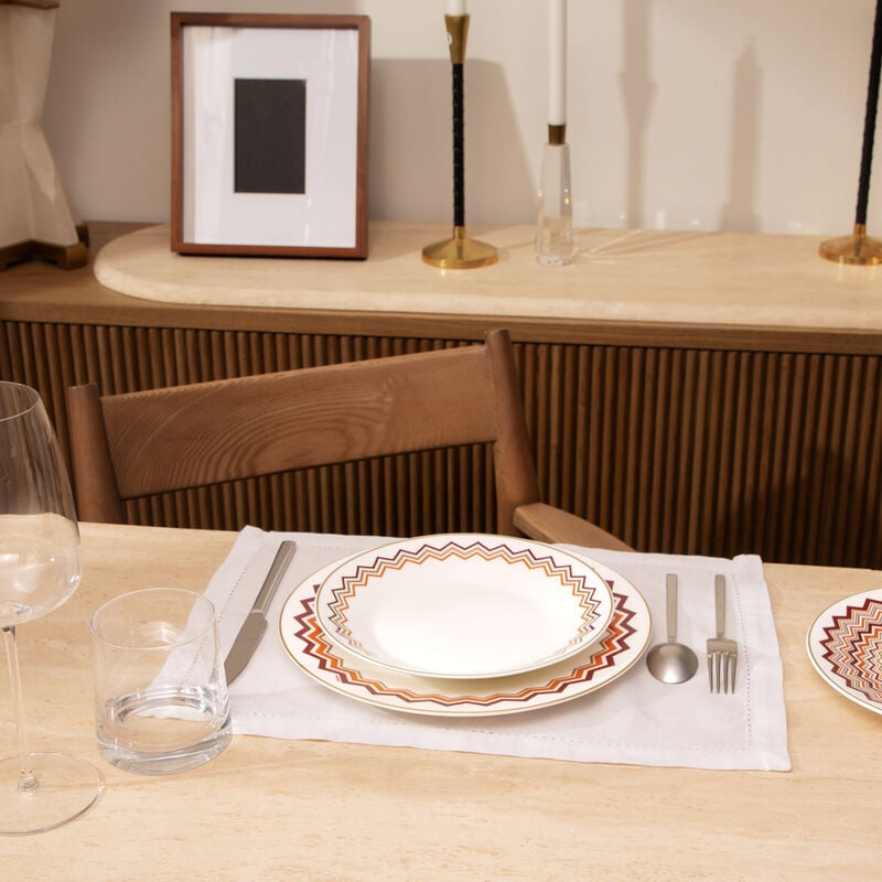 طبق شوربة أيكونيك 22 سم من قطعتين ميسوني هوم طبق شوربة أيكونيك 22 سم من قطعتين