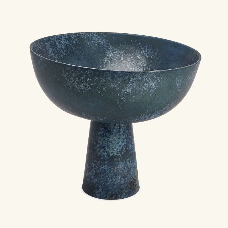 Terra Centerpiece Black l objet terra centerpiece black