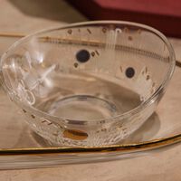 دملاج طقم حياة المؤلف من 3 أوعية للضيافة مع صينية باللون الذهبي