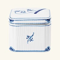 royal copenhagen alphabet collection a bonbonniere box white