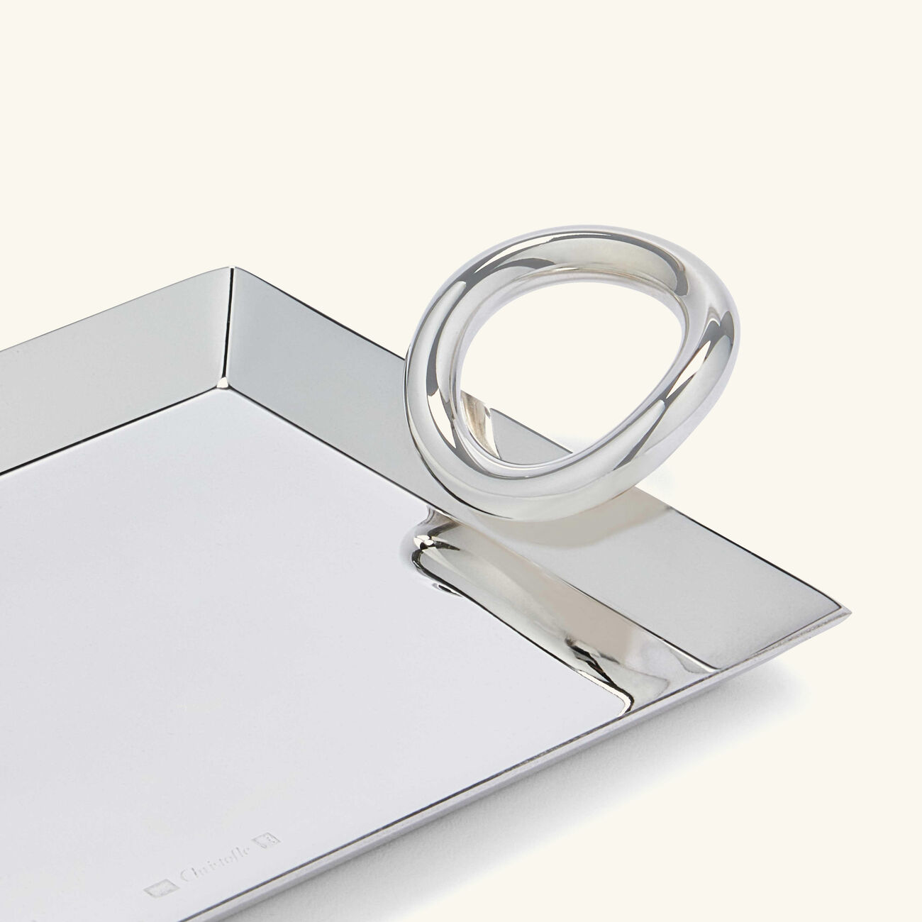 قاعدة بطاقات العمل فيرتيجو مطلية بالفضة كريستوفل قاعدة بطاقات العمل فيرتيجو مطلية بالفضة