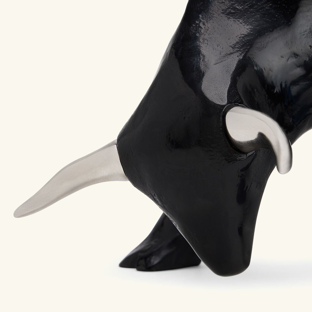 Sevilla Taures Sculpture Medium Black Limited Edition daum sevilla taures sculpture medium black limited edition