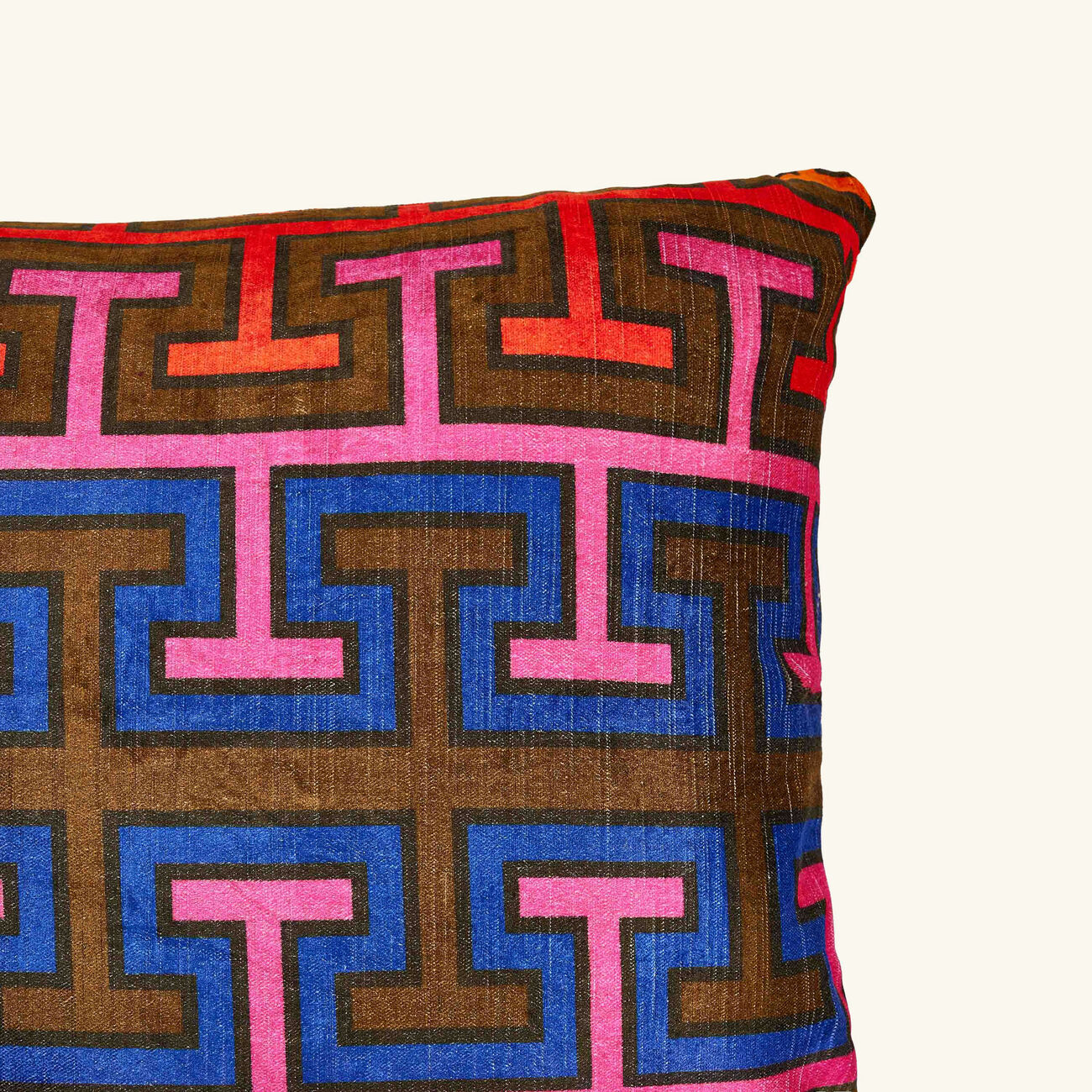 jonathan adler kit us madrid key pillow