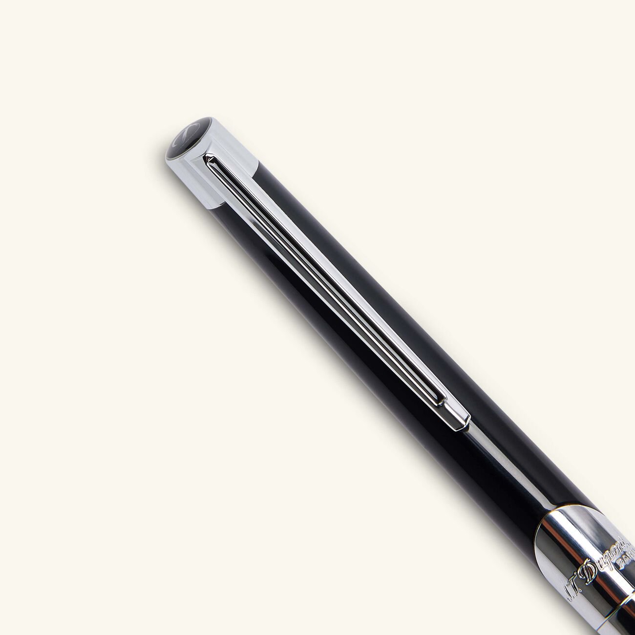 Defi Millennium Ballpoint Pen Silver st dupont defi millennium ballpoint pen silver