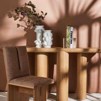 مزهرية أكورديون متوسطة بيضاء جوناثان أدلر مزهرية أكورديون متوسطة بيضاء