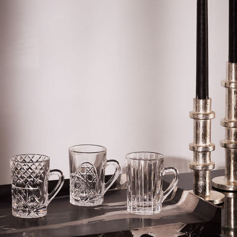 ماريو تشيوني فنجان الشاي كاترينا مع صحنه شفاف