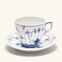 فنجان القهوة مع صحنه بلو فلوتد رويال كوبنهاغن فنجان القهوة مع صحنه بلو فلوتد