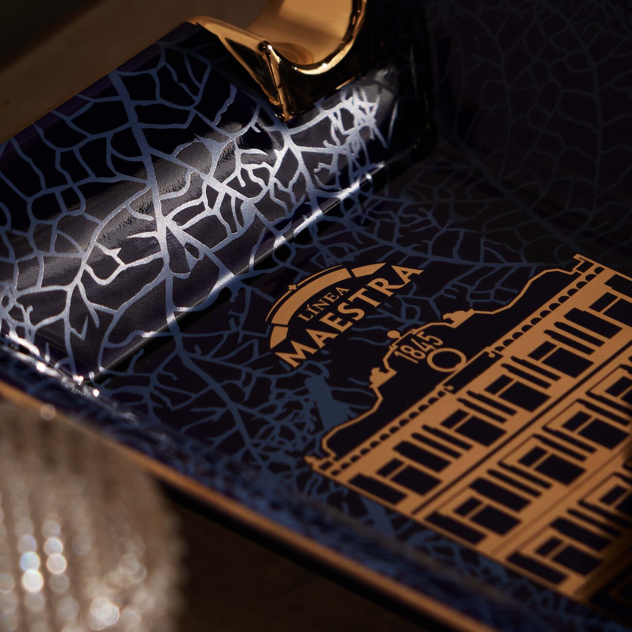 اس تي دوبون منفضة بارتاجاس لينيا مايسترا مستطيلة زرقاء صغيرة