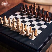 vido jet black lizard chess set