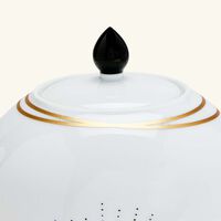 برناردو إبريق الشاي أبورو أبيض