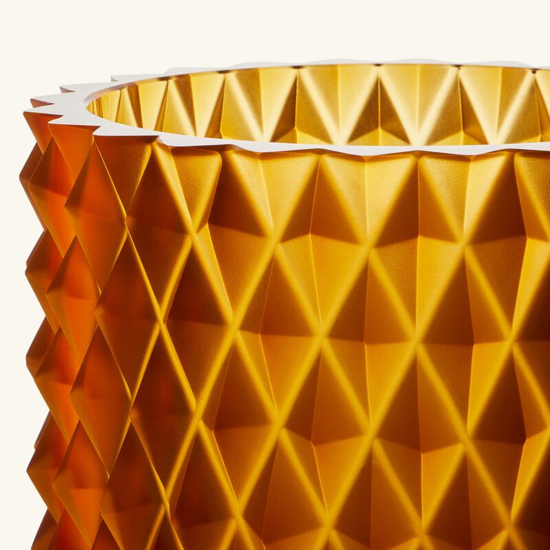 روكل حامل الشموع هيروين كوكو باللون العنبري