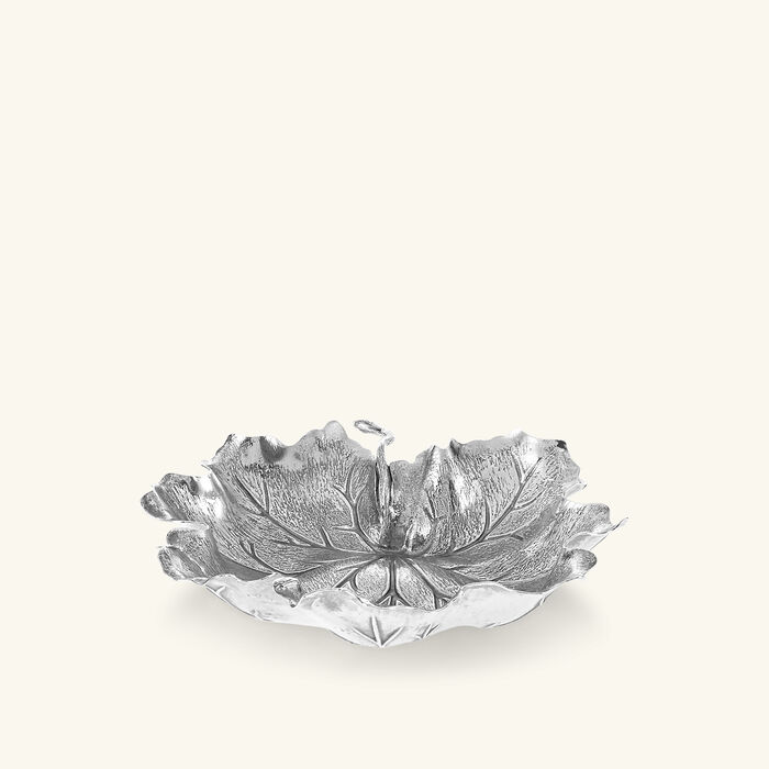 buccellati geranium leaf bowl medium silver