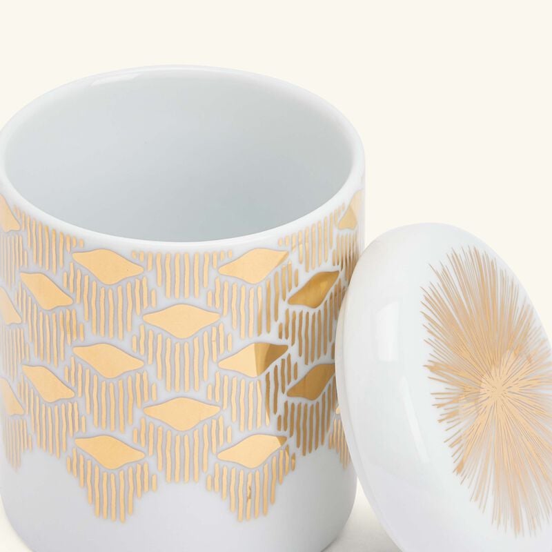 silsal tamrah by razan alazzouni sugar pot