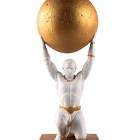 لادرو منحوتة أطلس كبيرة بنية