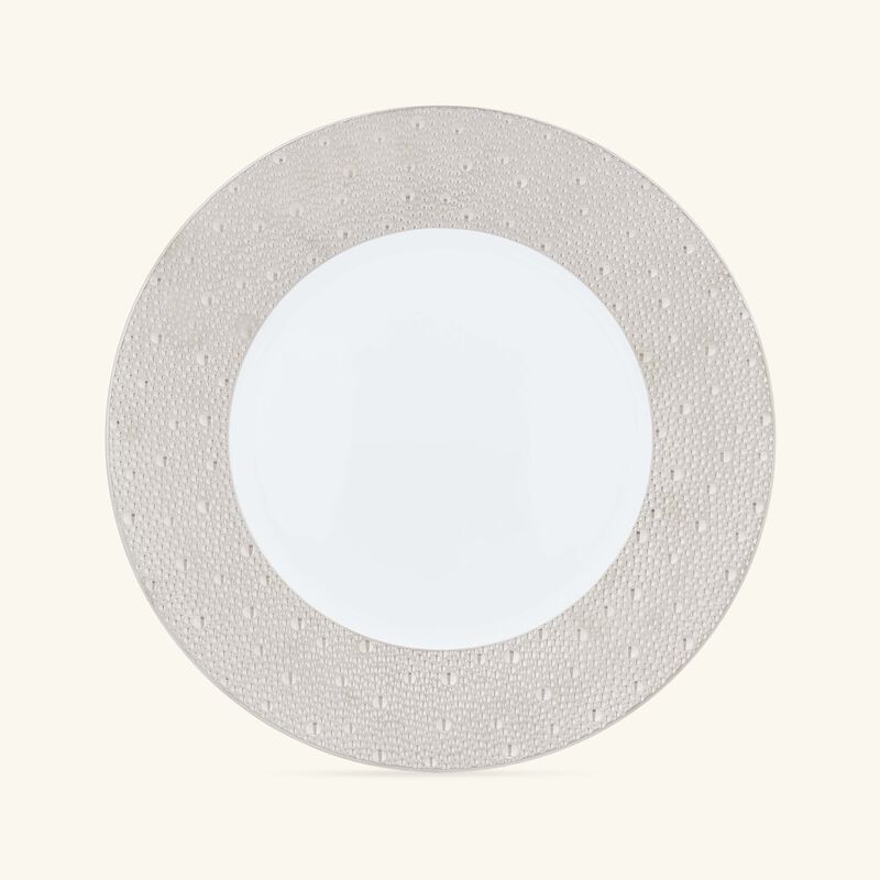برناردو طبق الضيافة إكيوم دائري باللون الفضي 29 سم