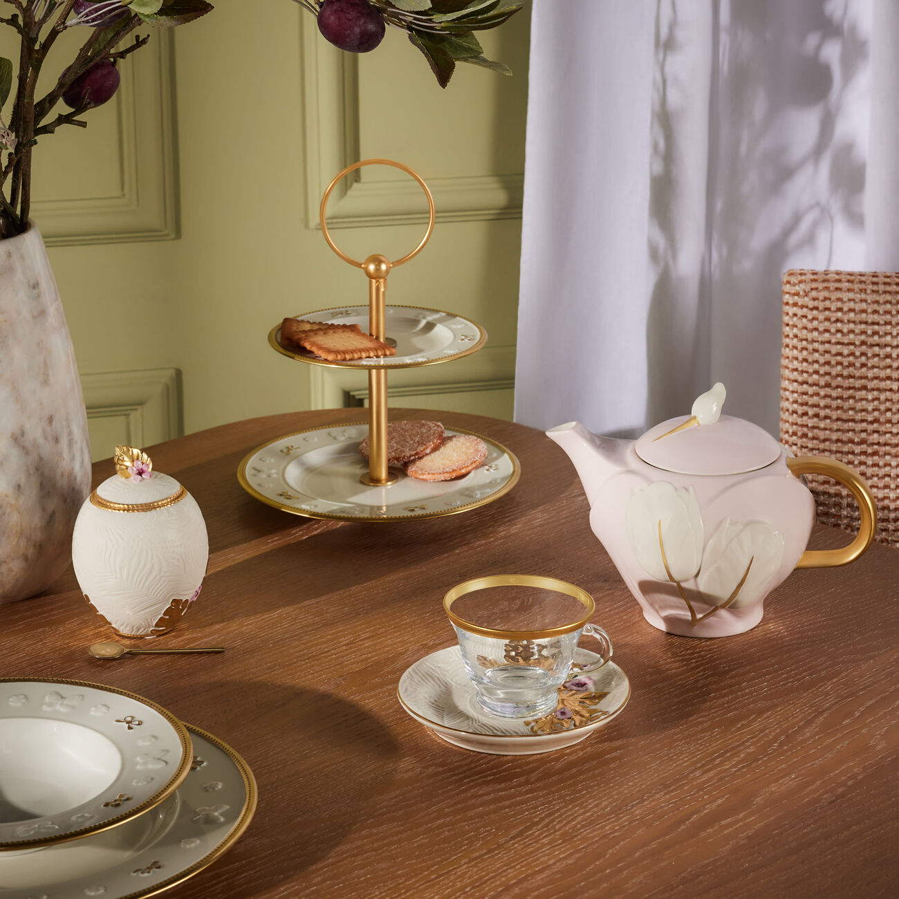 Tulip Tea Pot Pink villari tulip tea pot pink