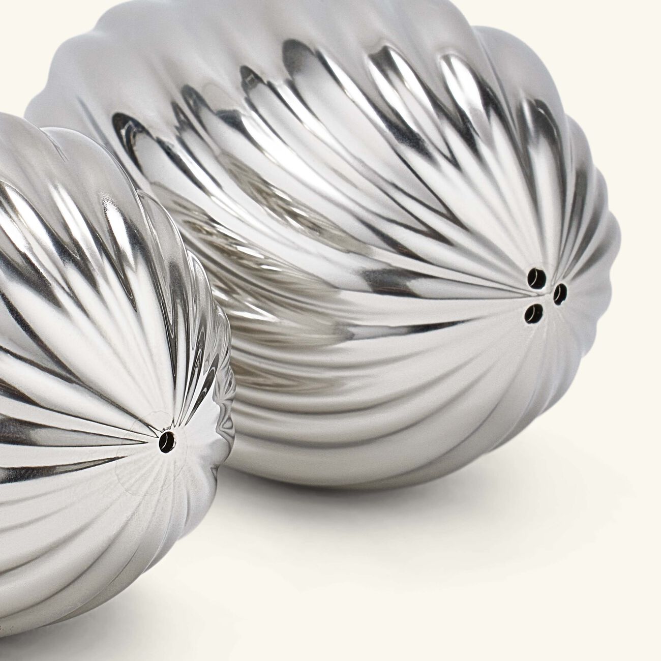 l objet ripple spice jewels salt and pepper shakers platinum plated set of 2