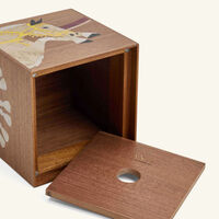 آيا ذا أرت أوڤ ليڤينغ علبة مناديل مربعة الشكل