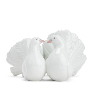 Couple Of Doves, medium