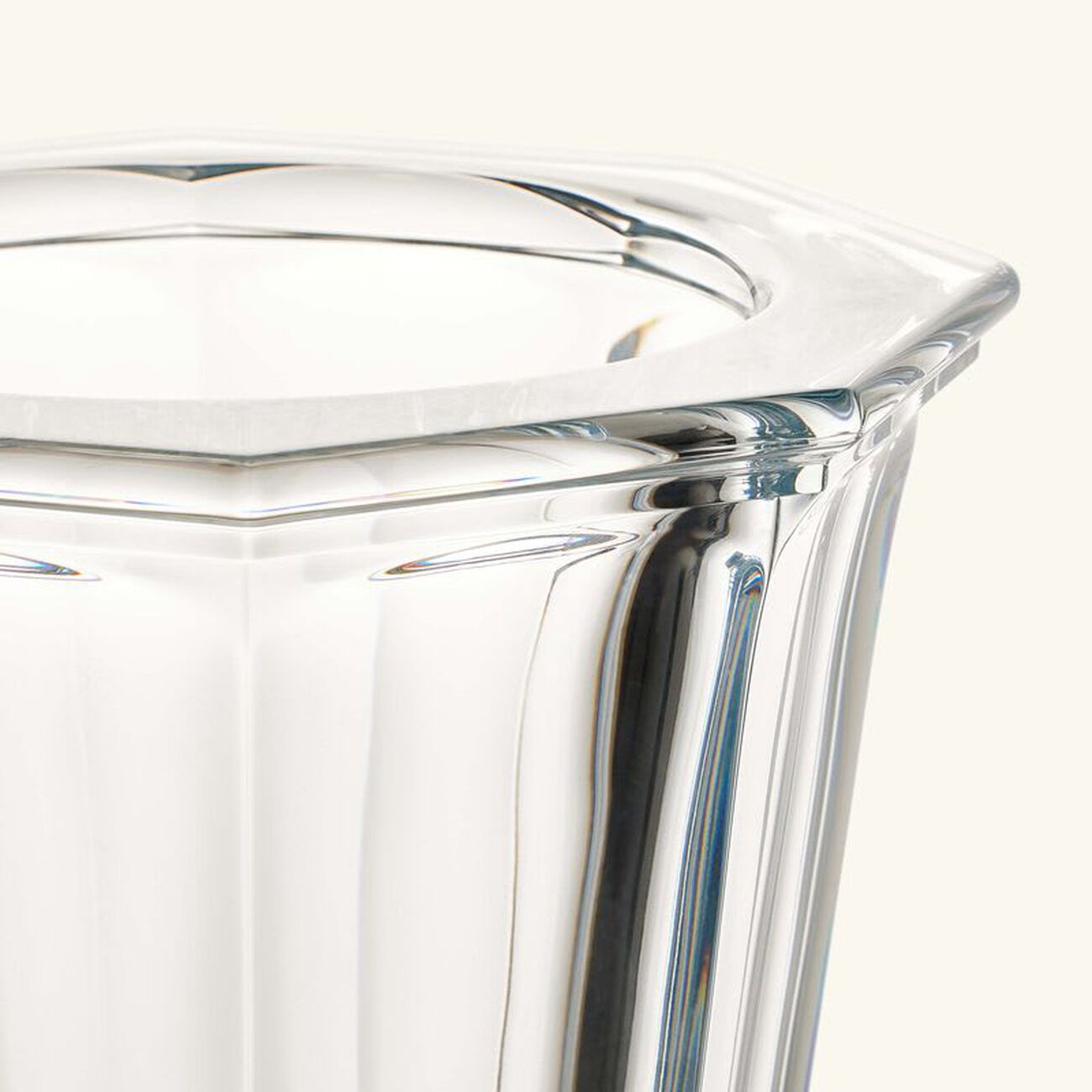 باكارا مزهرية هاركورت 1841 متوسطة شفافة