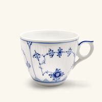 فنجان القهوة مع صحنه بلو فلوتد رويال كوبنهاغن فنجان القهوة مع صحنه بلو فلوتد