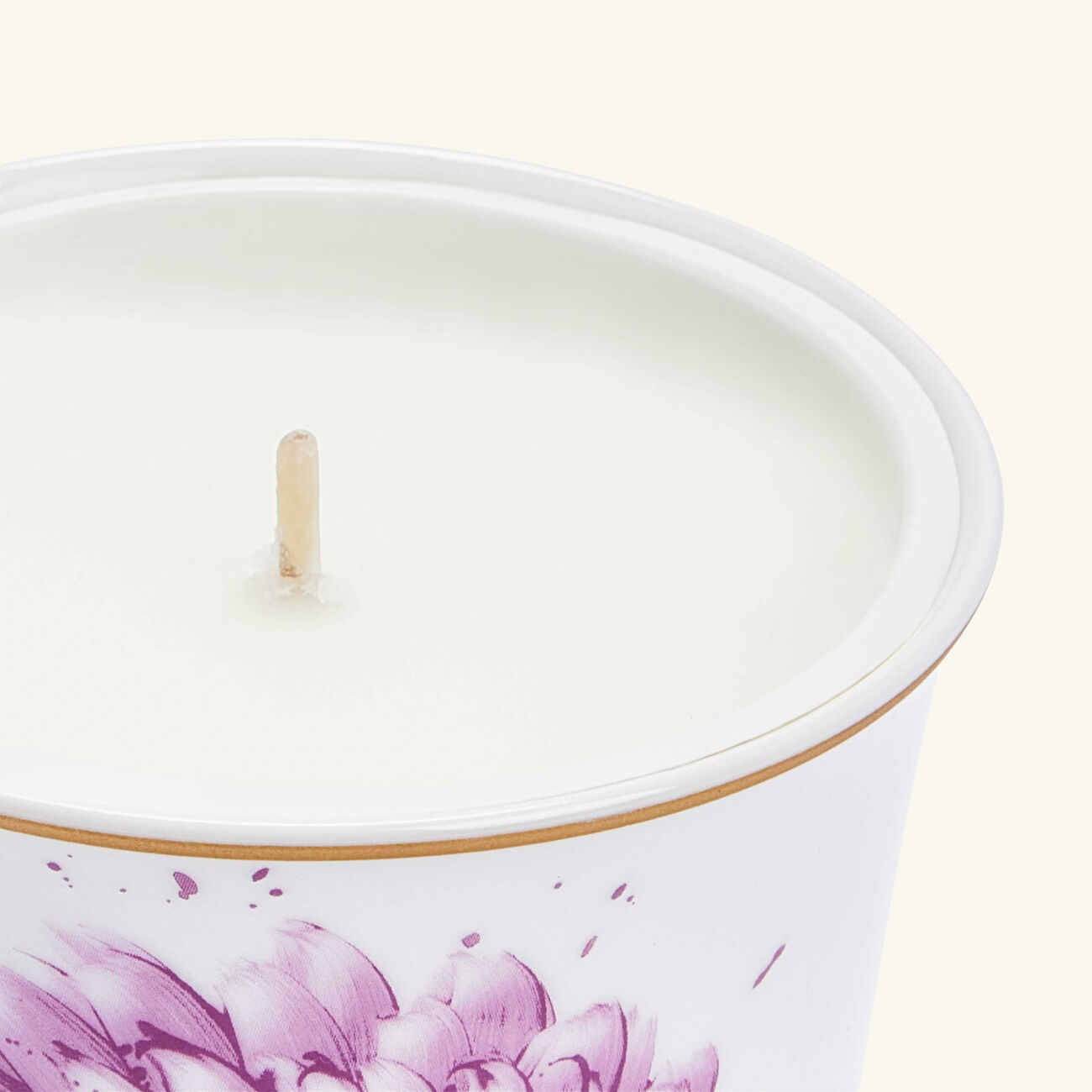 برناردو كوب إن بلوم مع شمعة معطرة