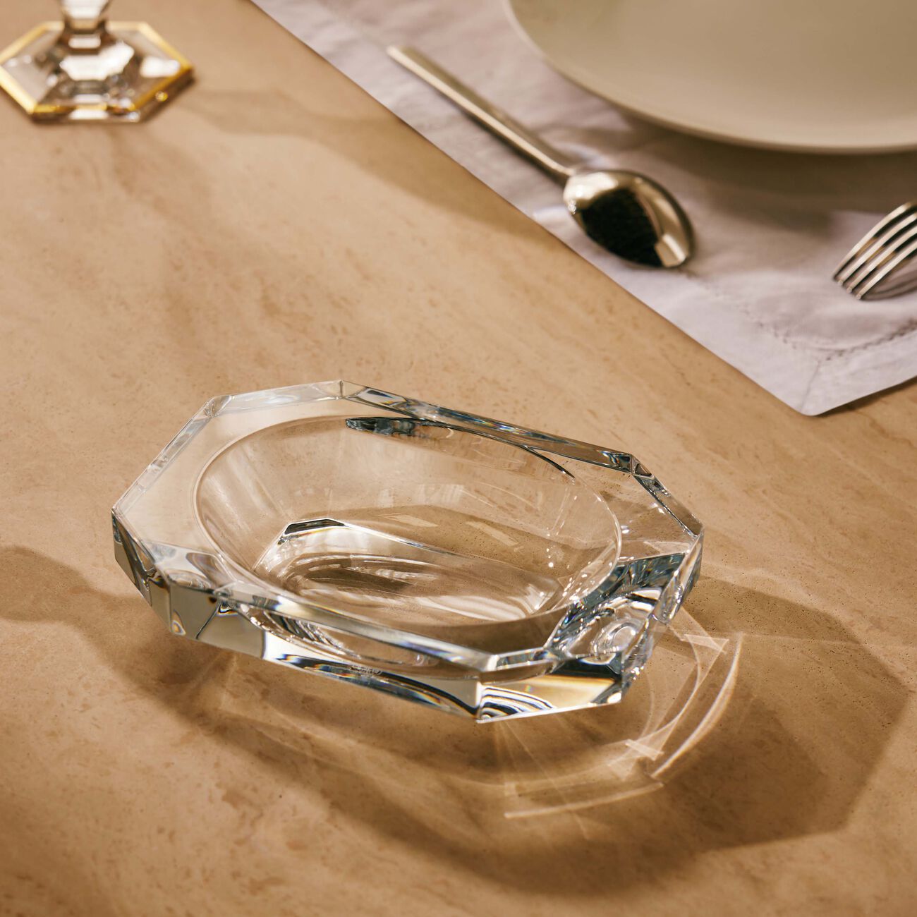 باكارا صينية الحلى والمجوهرات أوكتوجون بتصميم شفاف مستطيل الشكل   بالحجم الصغير