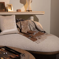 إيترو غطاء بنقش أحصنة باللون البيج