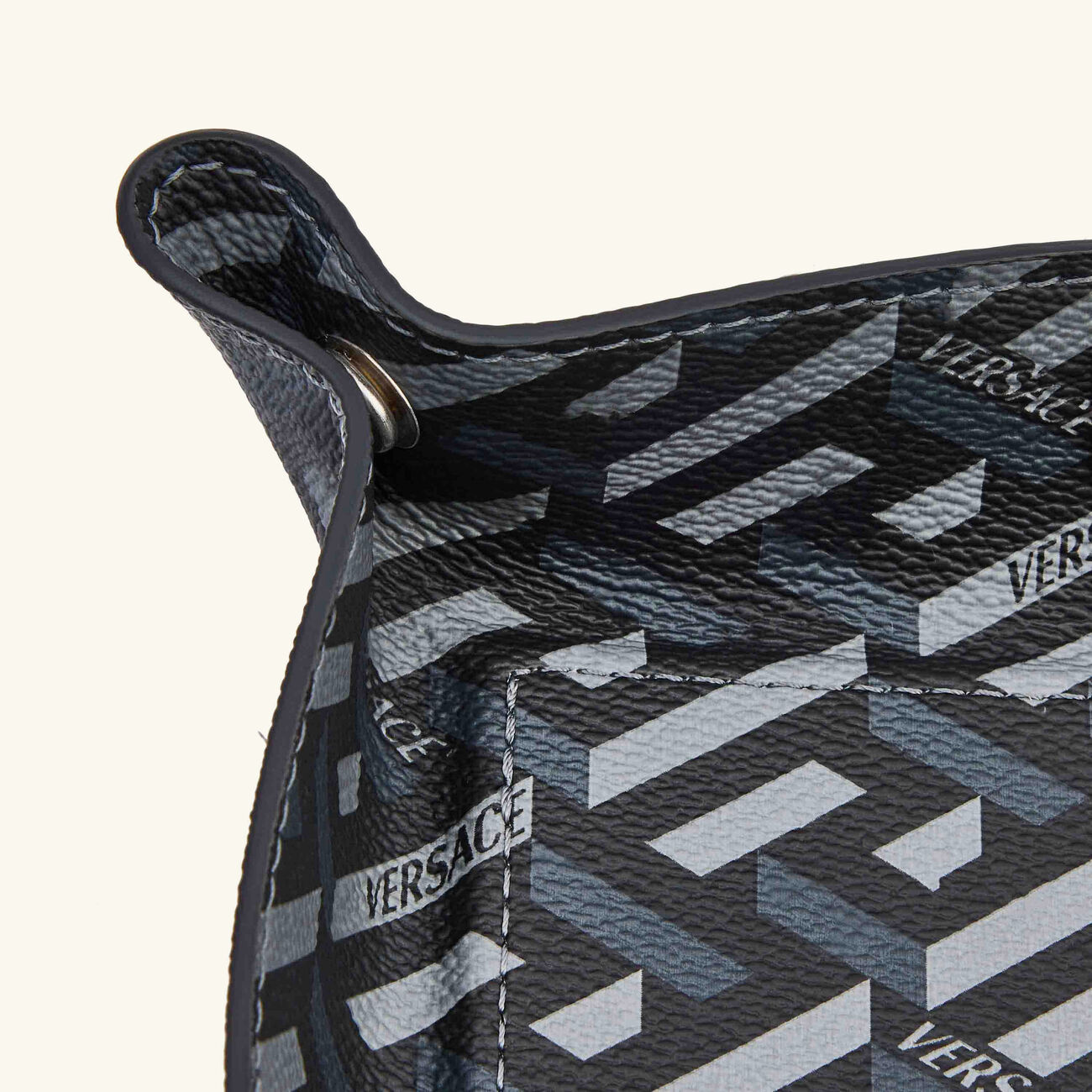 versace la greca signature trinket tray square large black
