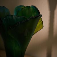 daum ginkgo vase medium green