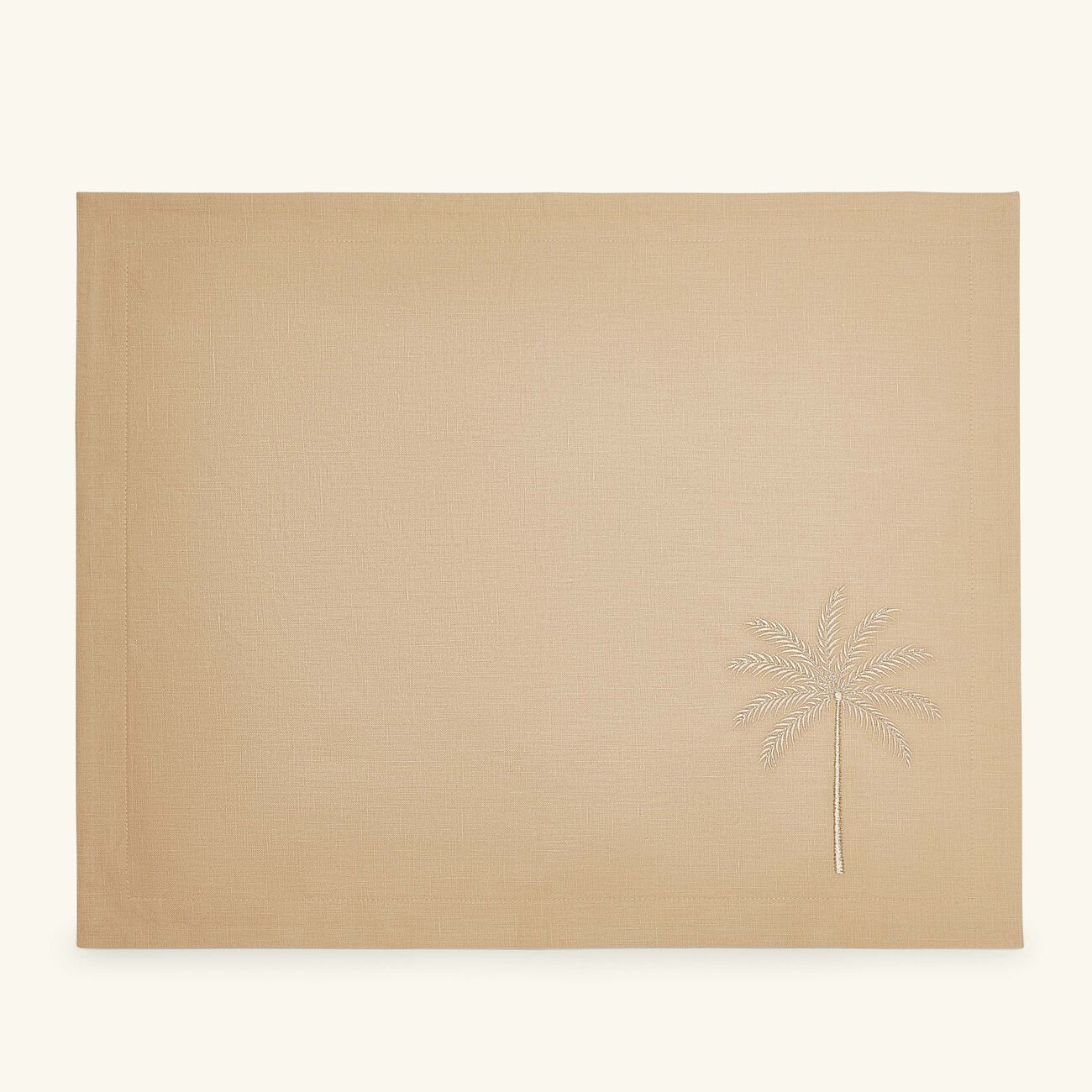 كاترين دينوال مفرش الأطباق بالم تري بني