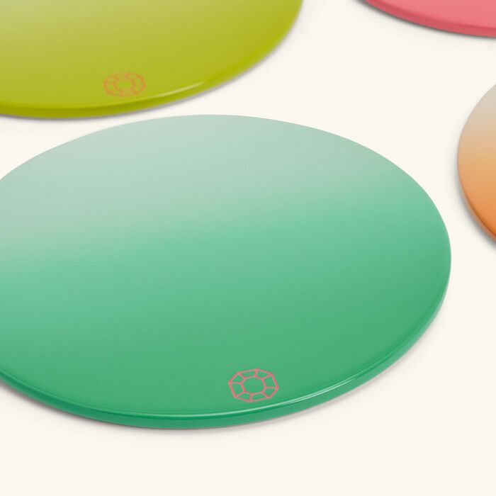 باكارا طقم أوكتوجون إنتنس المؤلف من 4 قواعد للأكواب