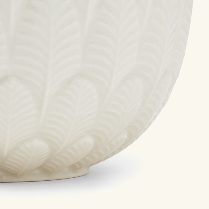 villari peacock serving bowl white