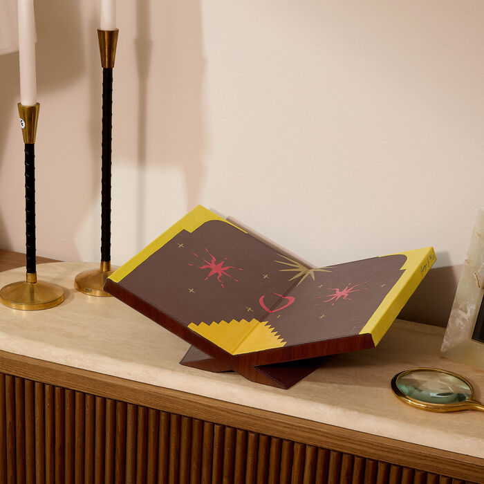 assouline culture classic bookstand brown