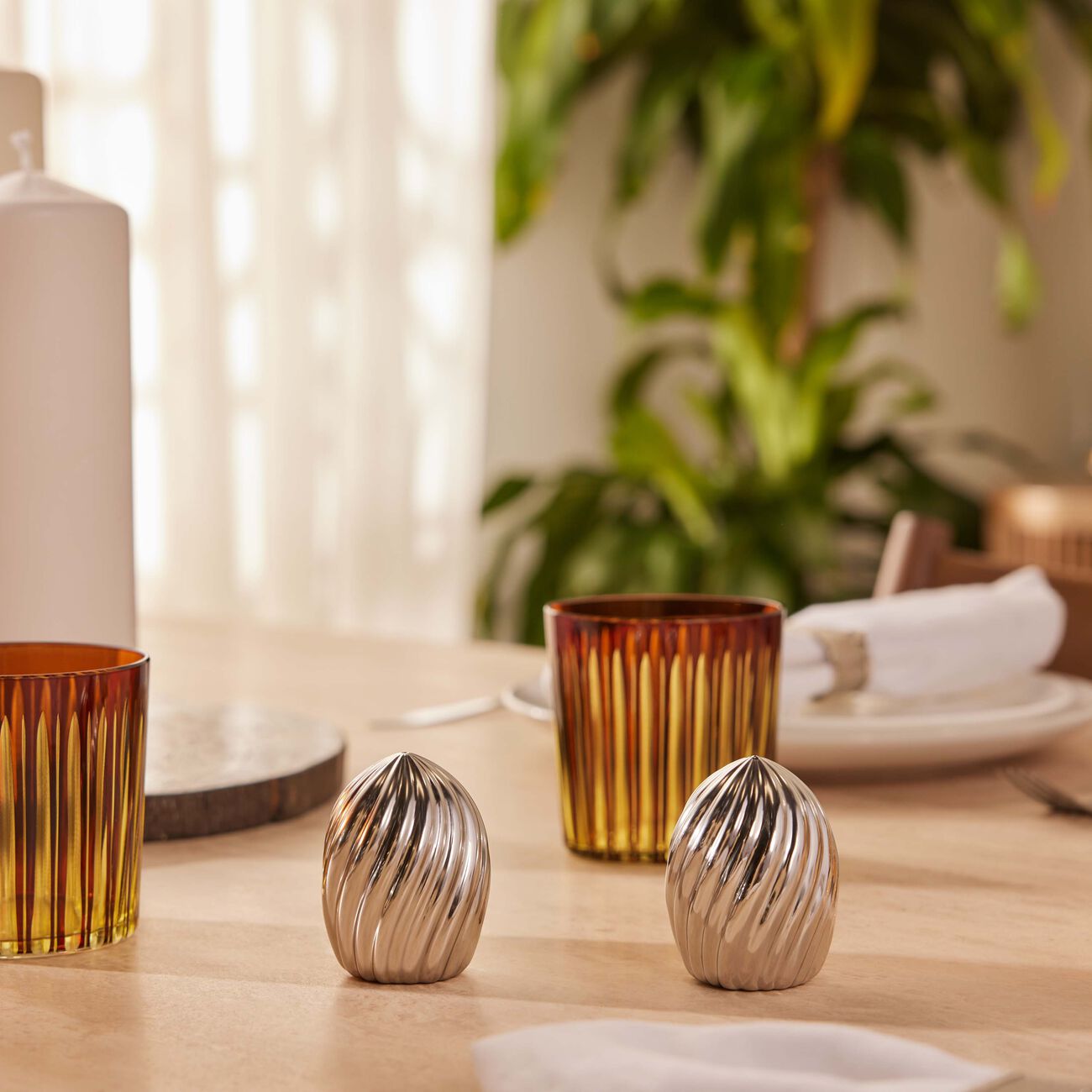 l objet ripple spice jewels salt and pepper shakers platinum plated set of 2