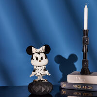 لادرو منحوتة ميني متوسطة الحجم