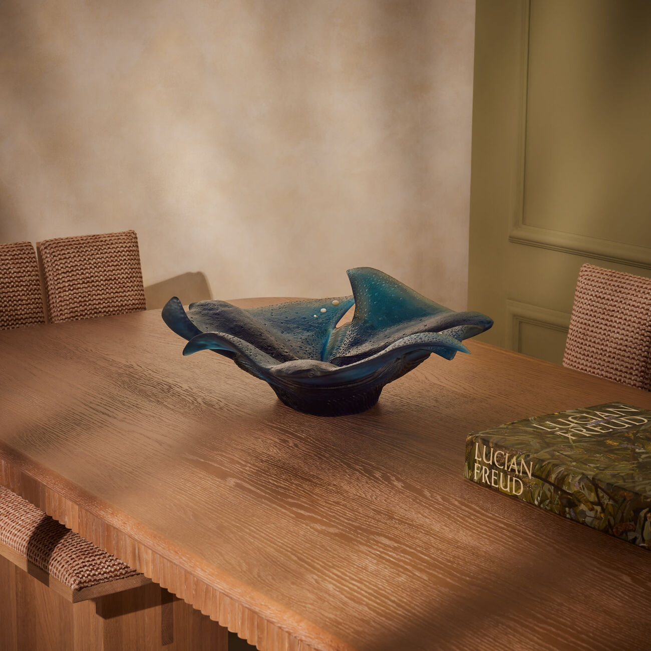 دوم قطعة ديكور مايا رايز زرقاء بإصدار محدود