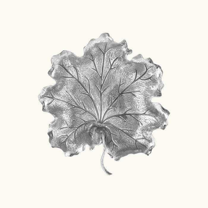 buccellati geranium leaf bowl medium silver