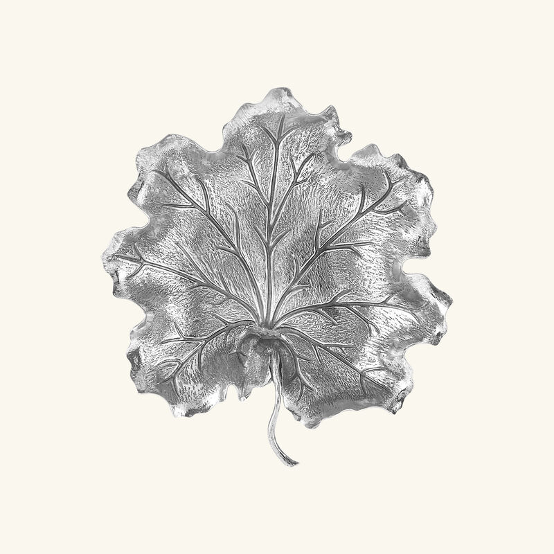 buccellati geranium leaf bowl medium silver