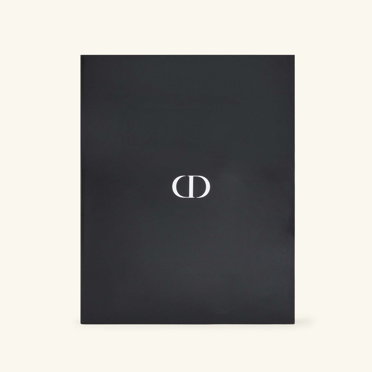 آسولين كتاب ديور من إيف سان لوران 37x30 سم