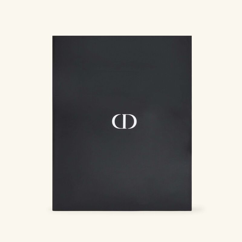 آسولين كتاب ديور من إيف سان لوران 37x30 سم