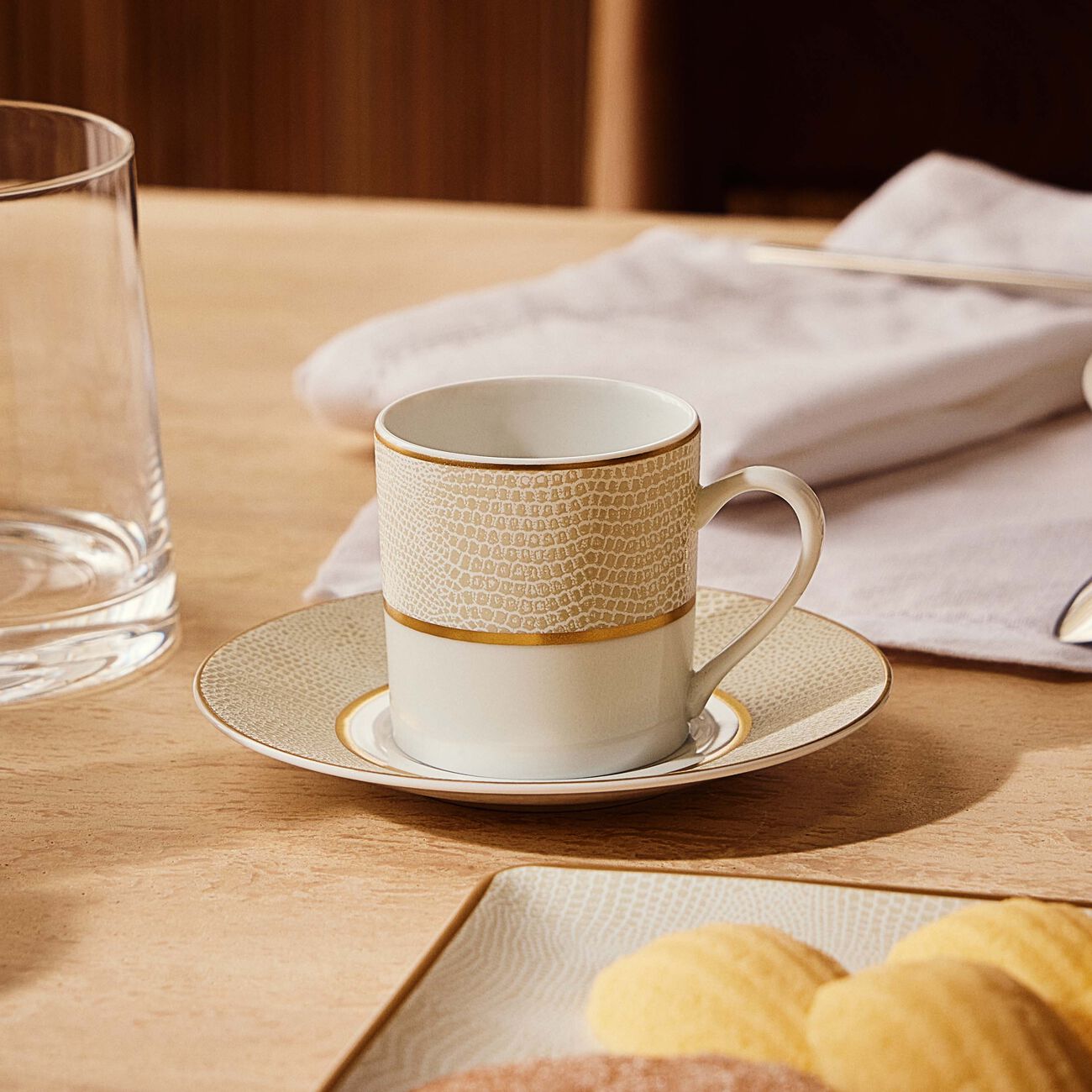 Sauvage Blanc Saucer Gold bernardaud sauvage blanc saucer gold