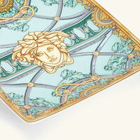 فيرساتشي صينية الحلى والمجوهرات سكالا ديل بالاتزو فيردي مربعة صغيرة جدًا خضراء