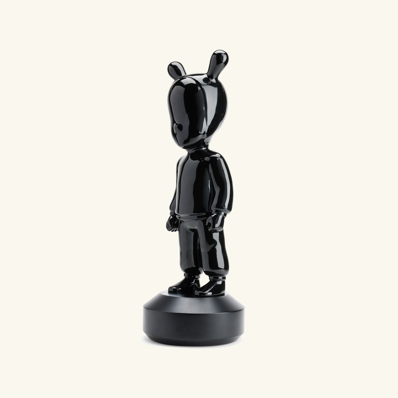 lladro the guest figurine large black