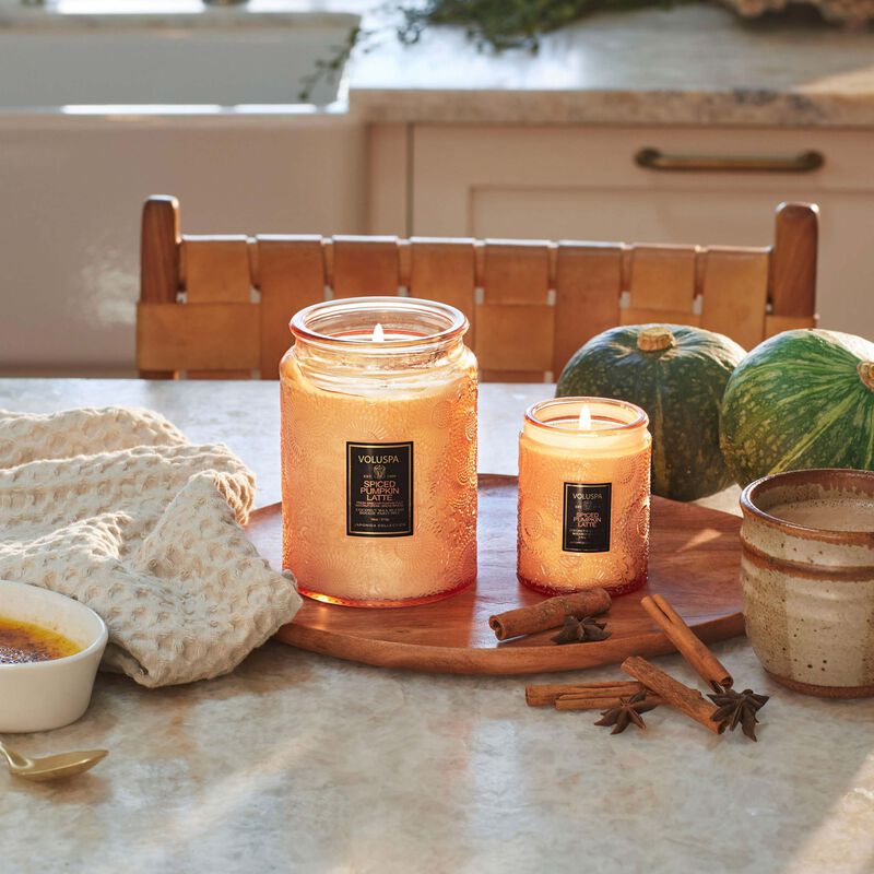 voluspa spiced pumpkin candle