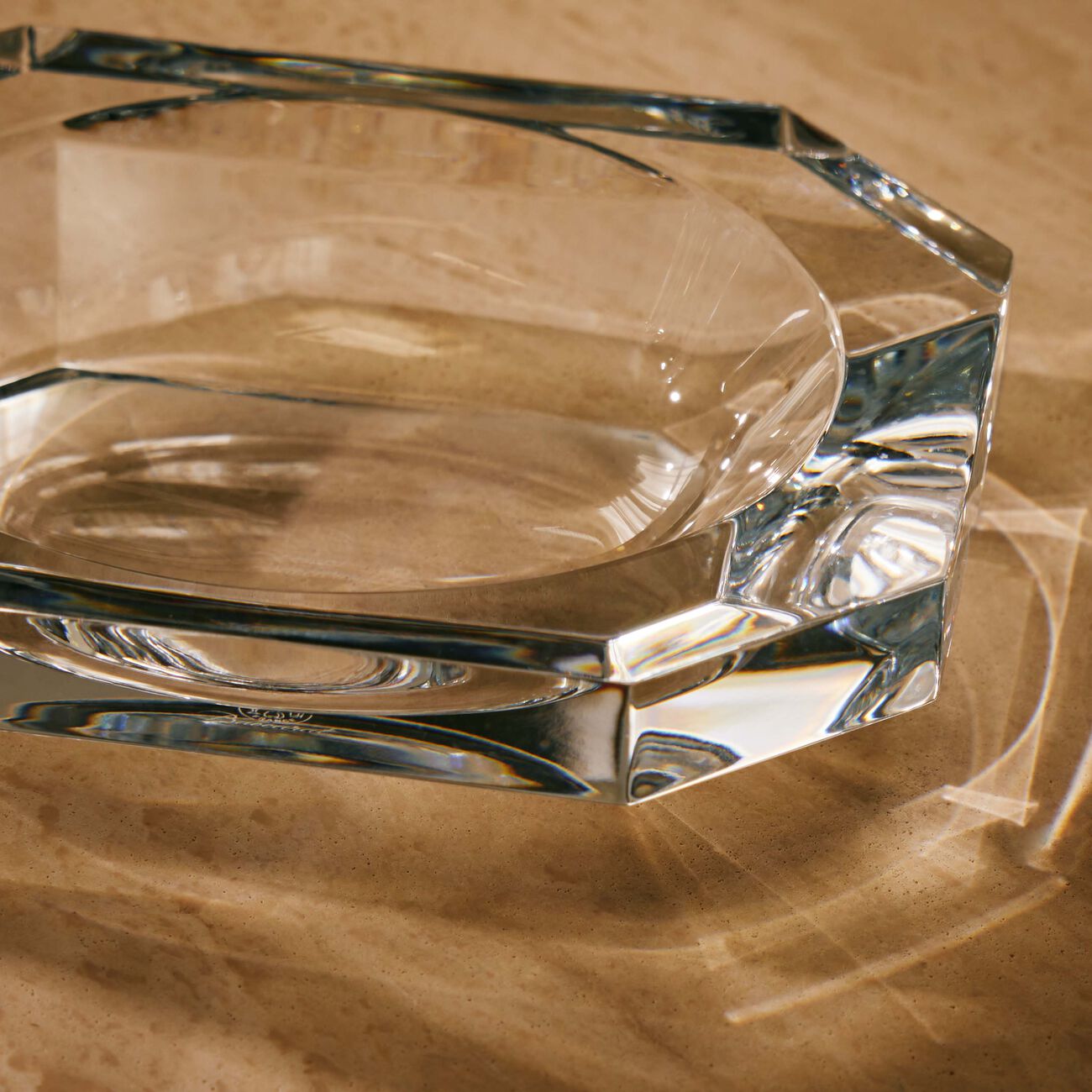 باكارا صينية الحلى والمجوهرات أوكتوجون بتصميم شفاف مستطيل الشكل   بالحجم الصغير